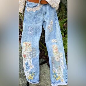 Levi's Floral Patchwork Light Blue Jeans